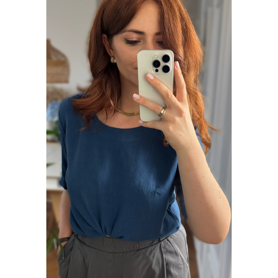 Bernatka - Bluzka lniano-wiskozowa z dekoltem U - ciemny jeans