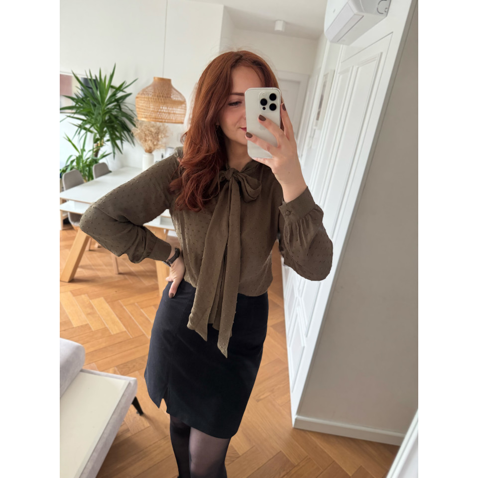 Rakowicka - Taliowana koszula wiskozowa z szarfami - khaki plumeti