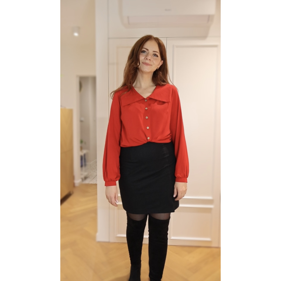 PREORDER - Rajska 2.0 - Bluzka z ozdobnym kołnierzem - wiskozowa - czerwony